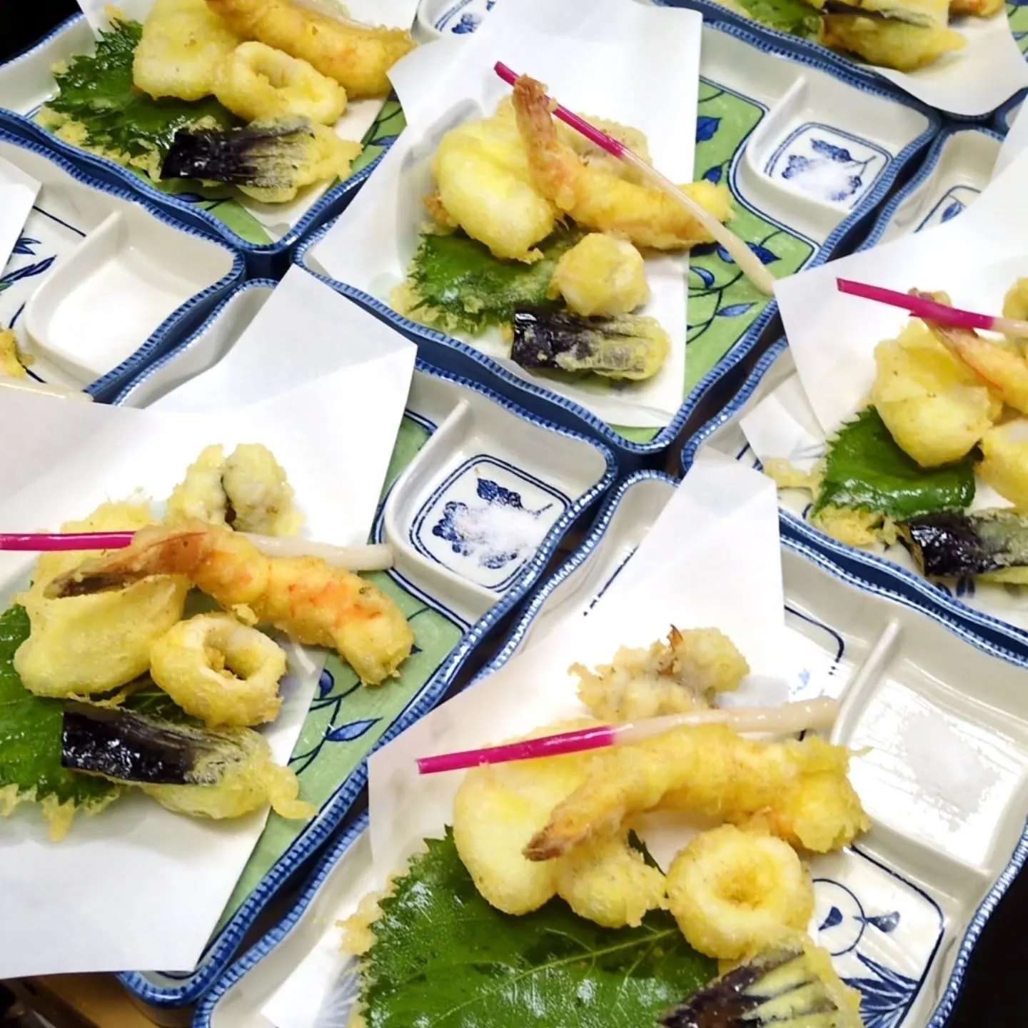 🌸 今年のお盆はどうお過ごしですか？私たちの郷土料理店では、...