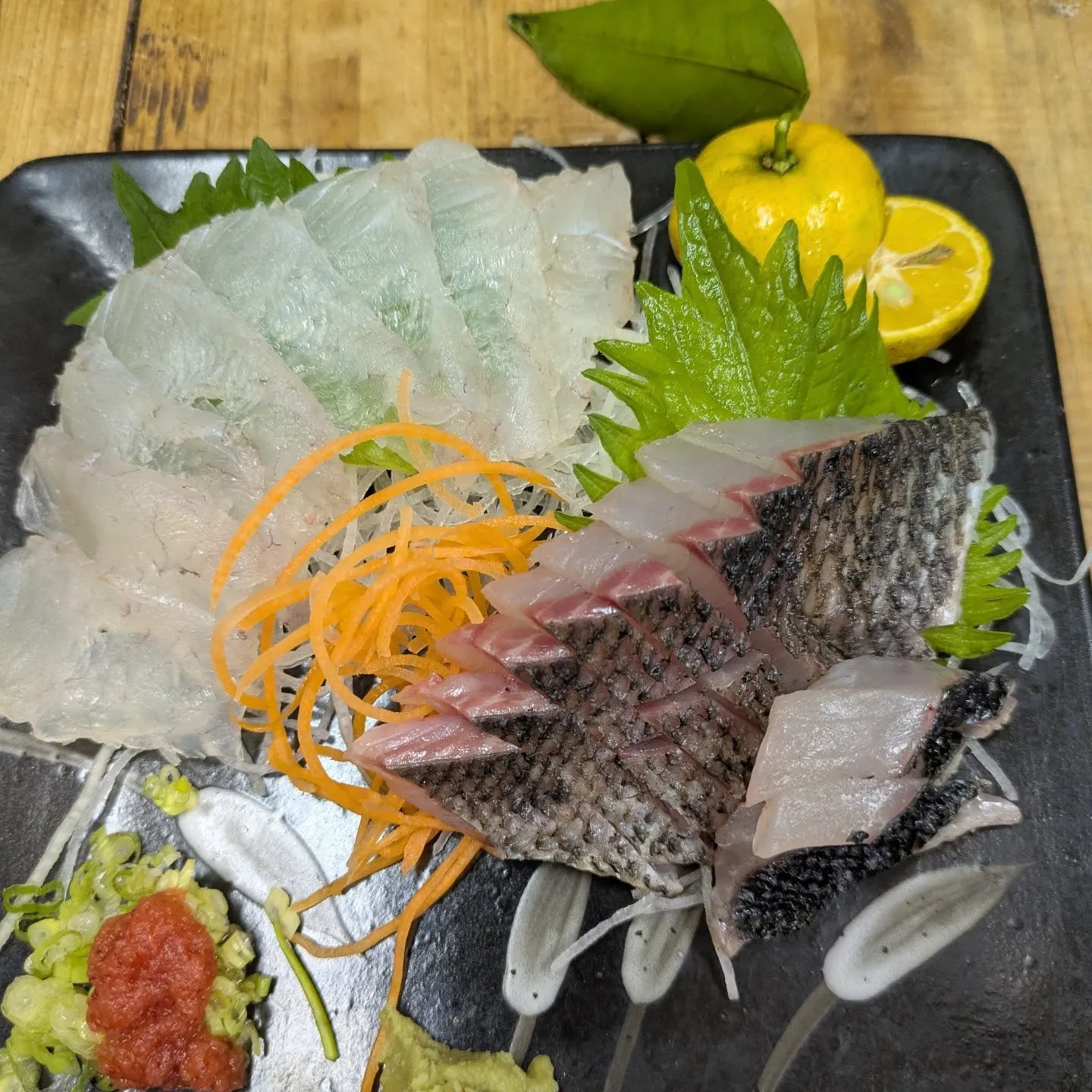 平日も元気に営業中🎉日常に少しの贅沢を加えませんか？当店は光...